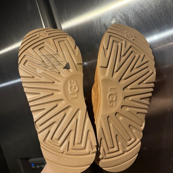 Ugg high top neumel - Picture 5 of 5